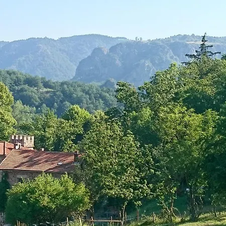 Couette-café Chateau Paysan De Durianne 3*